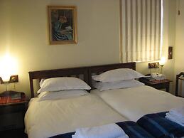 Toverberg Guest Houses