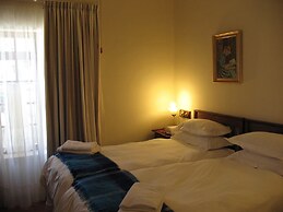 Toverberg Guest Houses