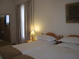Toverberg Guest Houses