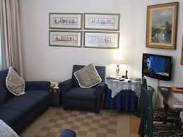 Toverberg Guest Houses