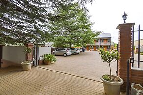 Clarens Retreat