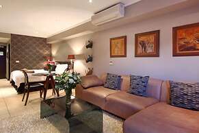 Cape eazi stayz Icon Apartments