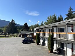 Chalet Inn