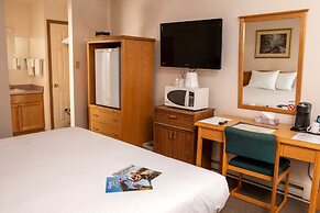 Chalet Inn
