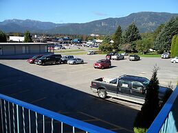 Chalet Inn