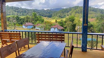 Mong Homestay Resort