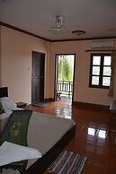 Mao Phashok Guesthouse