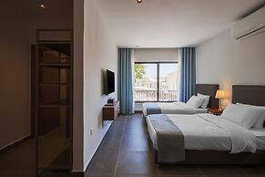 Canary Hotel