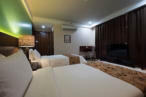 Kew Hotel