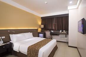 Kew Hotel