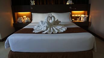 Kew Hotel