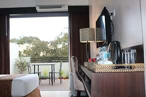 Kew Hotel