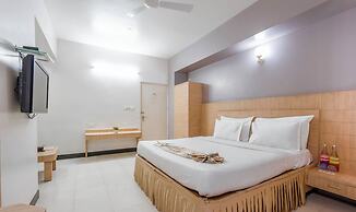 Hotel Ashish Palace
