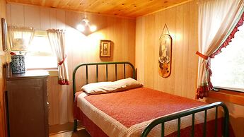 Grey Wolf Lodge