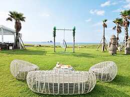 Sun & Moon Resort