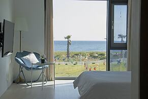 Sun & Moon Resort
