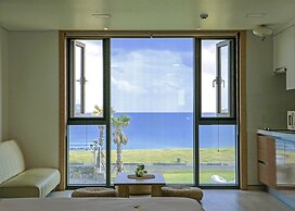 Sun & Moon Resort