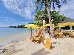 Coconut Beach Resort