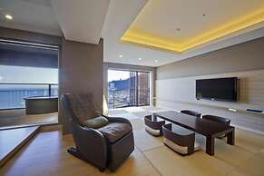 Atami Seaside Spa & Resort