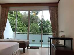 Mam Kai Bae Beach Resort
