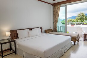 Mam Kai Bae Beach Resort