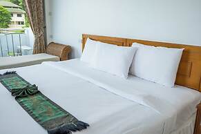 Mam Kai Bae Beach Resort