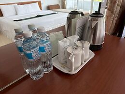 Mam Kai Bae Beach Resort