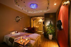 Nade Hotel