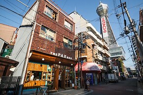 The Pax Hostel, Cafe & Records