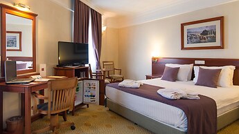Dila Hotel