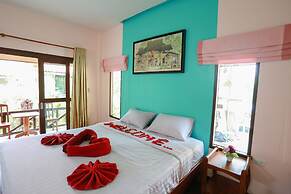 Sang Aroon Bungalow