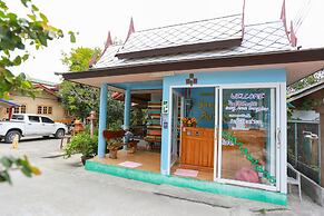 Sang Aroon Bungalow