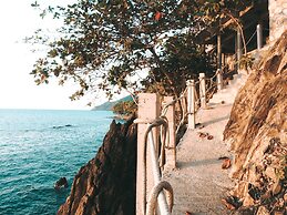 Koh Chang Hut Hotel