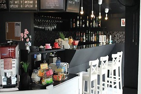 SP Place Hotel