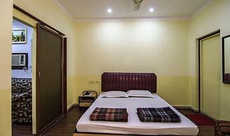 Hotel Akash Ganga