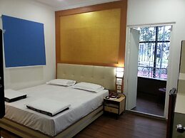 Hotel Akash Ganga