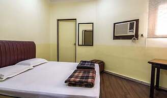 Hotel Akash Ganga