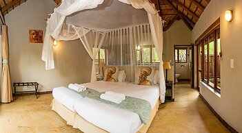 Raptors Lodge