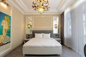 Arach Hotel Harbiye