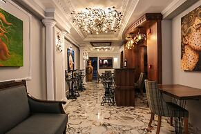 Arach Hotel Harbiye