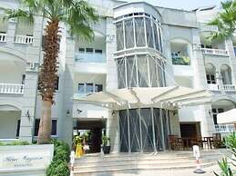 Blue Lagoon Otel