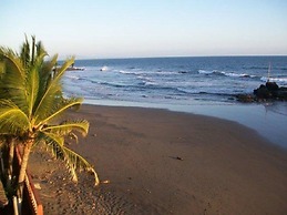Torola Hotel & Beach Resort