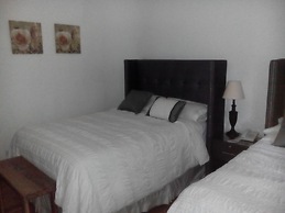 Meraki Boutique Hotel