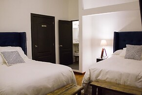 Meraki Boutique Hotel