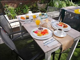 Meraki Boutique Hotel