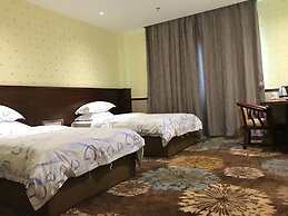 Good East hotel