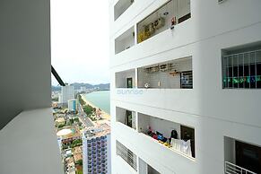Sunrise Ocean View Apartment