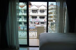 V Style Pattaya North Beach