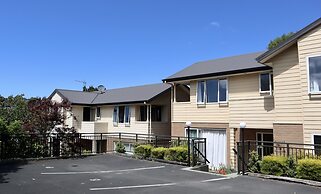 March Apartments