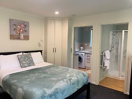 March Apartments